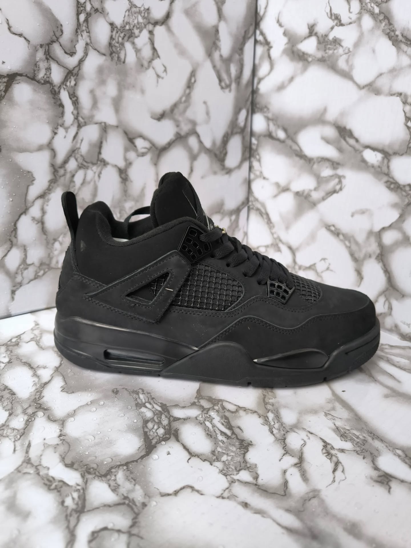 Jordan 4 Black Cat