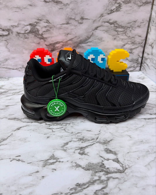 TN Triple Black