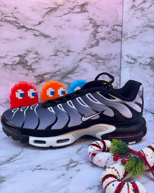 TN Black Silver